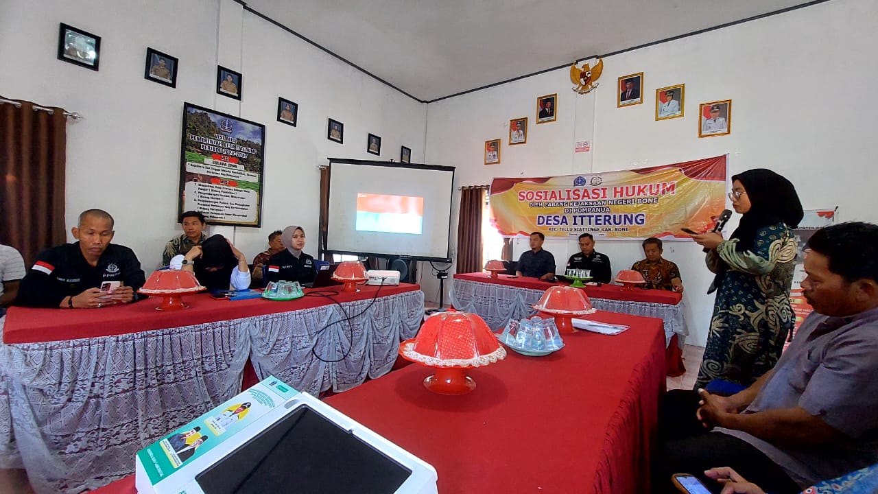 PEMDES ITTERUNG SOSIALISASI HUKUM DAN JAGA DESA